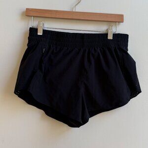 Athleta Black Hustle 3" Workout Shorts - Size S